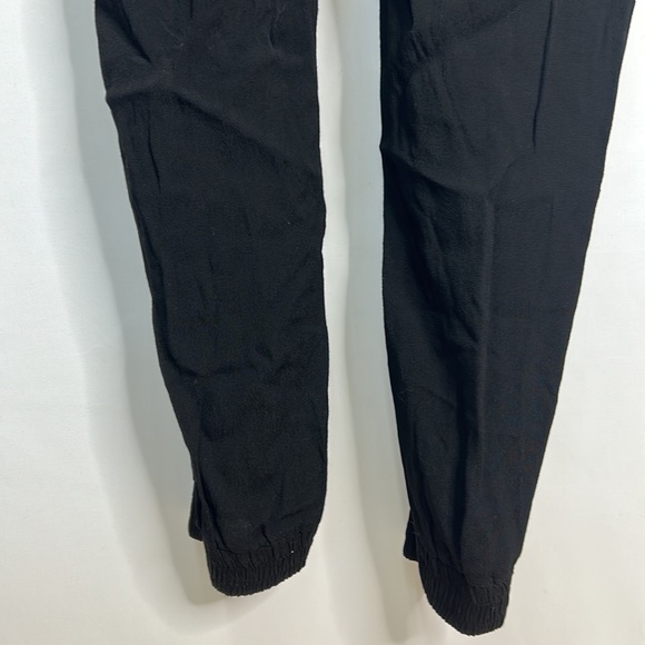 Monrow Revolve sleeveless zip crepe jogger jumpsuit in Neptune NWT - Picture 9 of 12